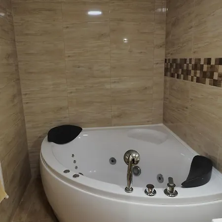 Rokaberc Vadaszhaz Hotel