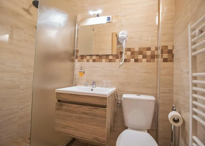 Hotel Rókabérc Vadászház